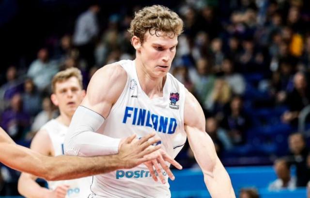 博鱼APP-被交易刺激的马尔卡宁！火爆砍分 爵士才是赢家？