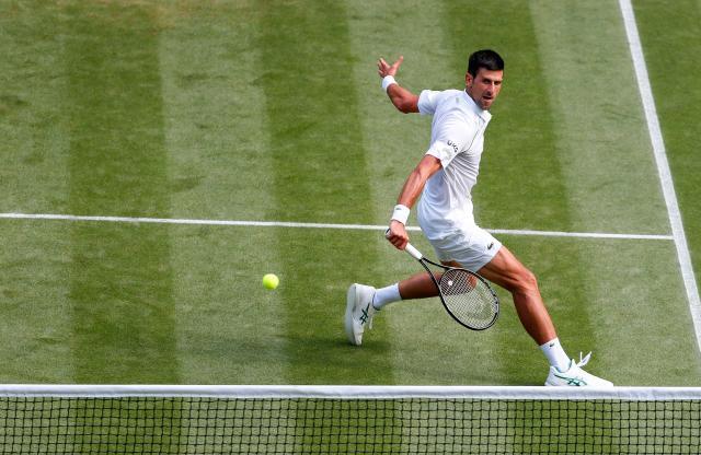 德约小遇挑战仍三盘晋级 第12次打入温网八强